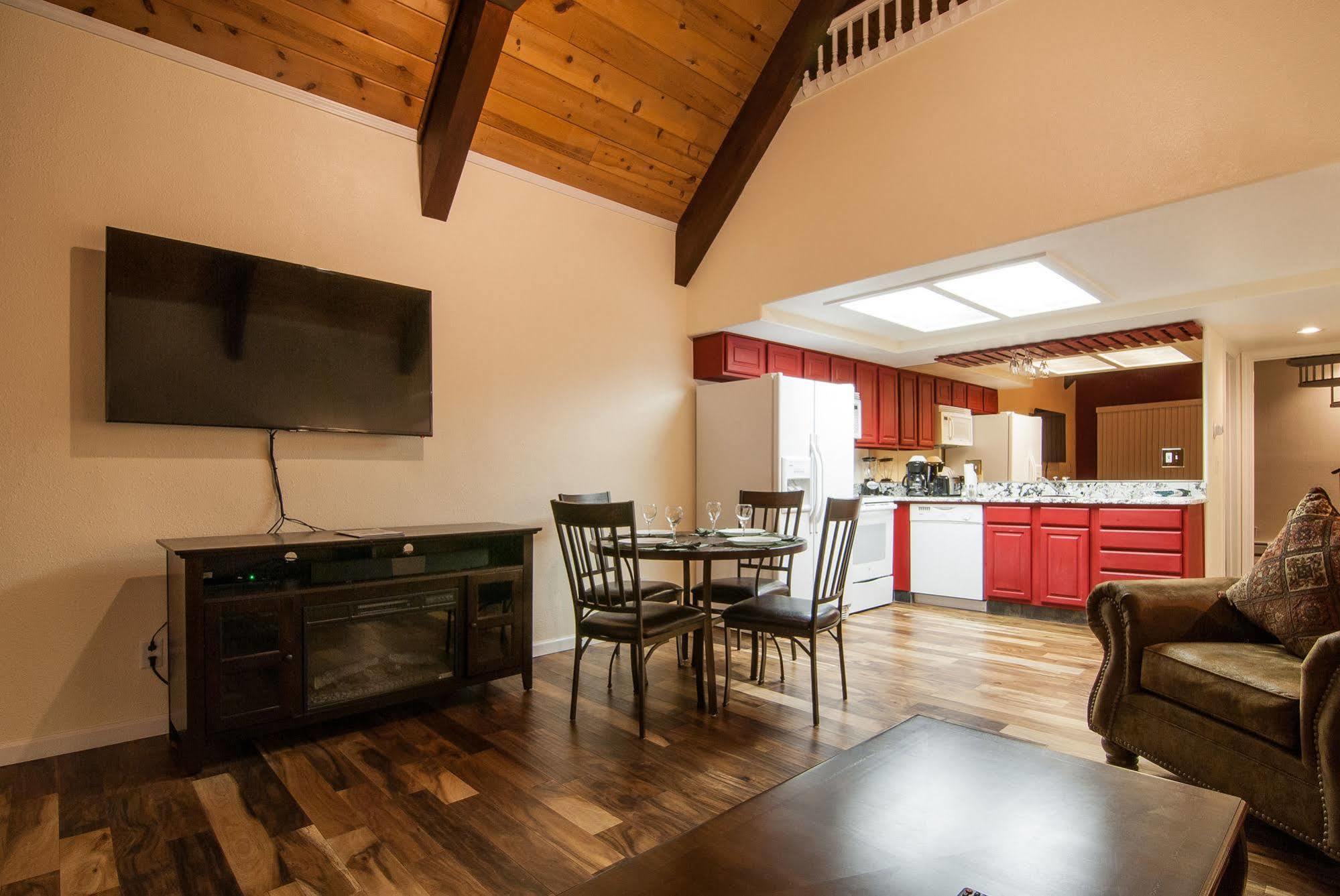 North Lake Lodges & Villas Инклайн Вилидж Екстериор снимка